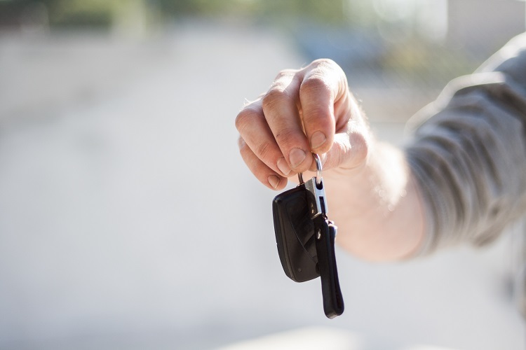 advice, autos, cars, first-time car buyers: 6 mistakes to avoid when buying your first car