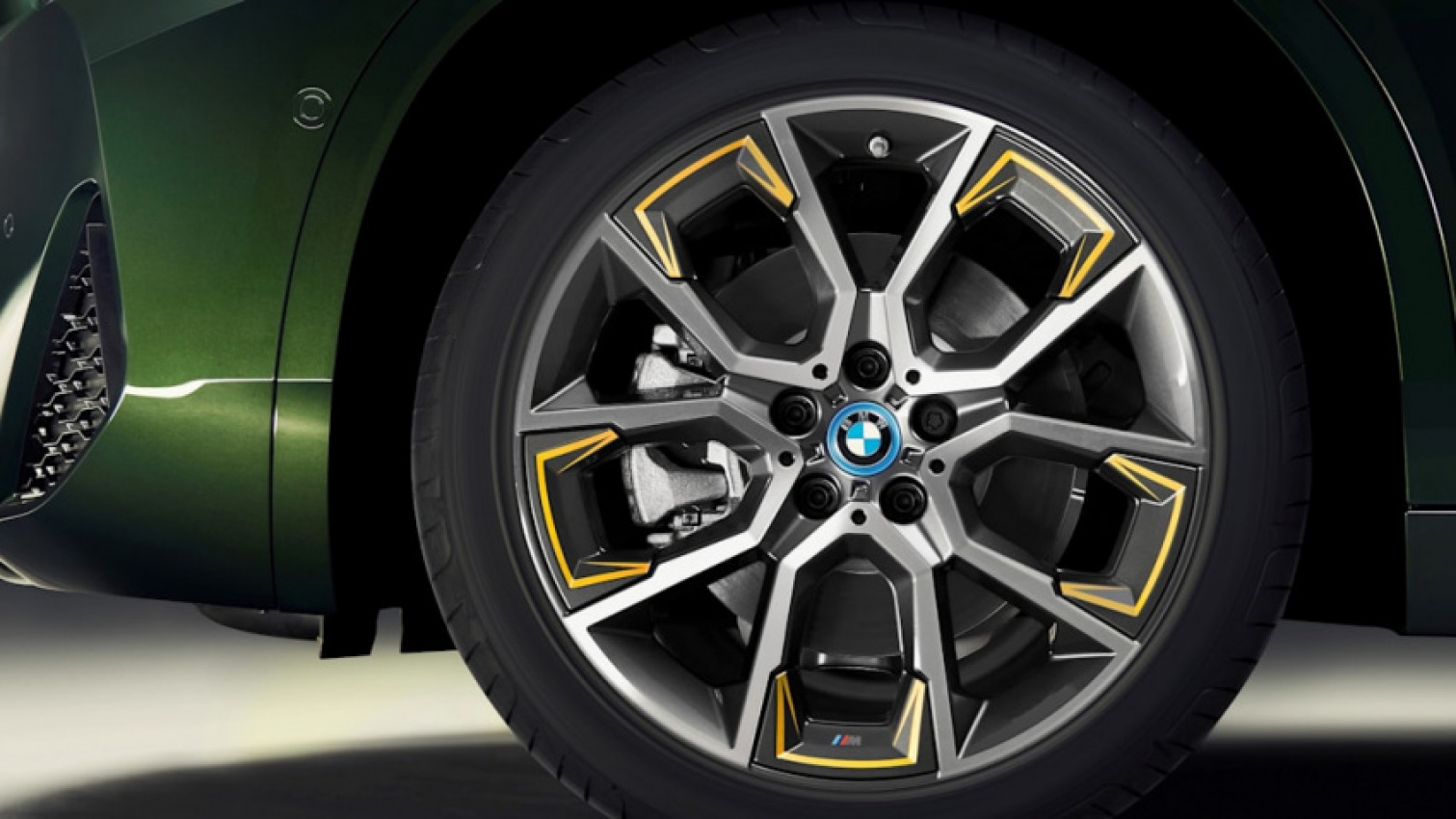 autos, bmw, cars, bmw x2, crossover, design/style, luxury, 2023 bmw x2 ups its style game with edition goldplay package