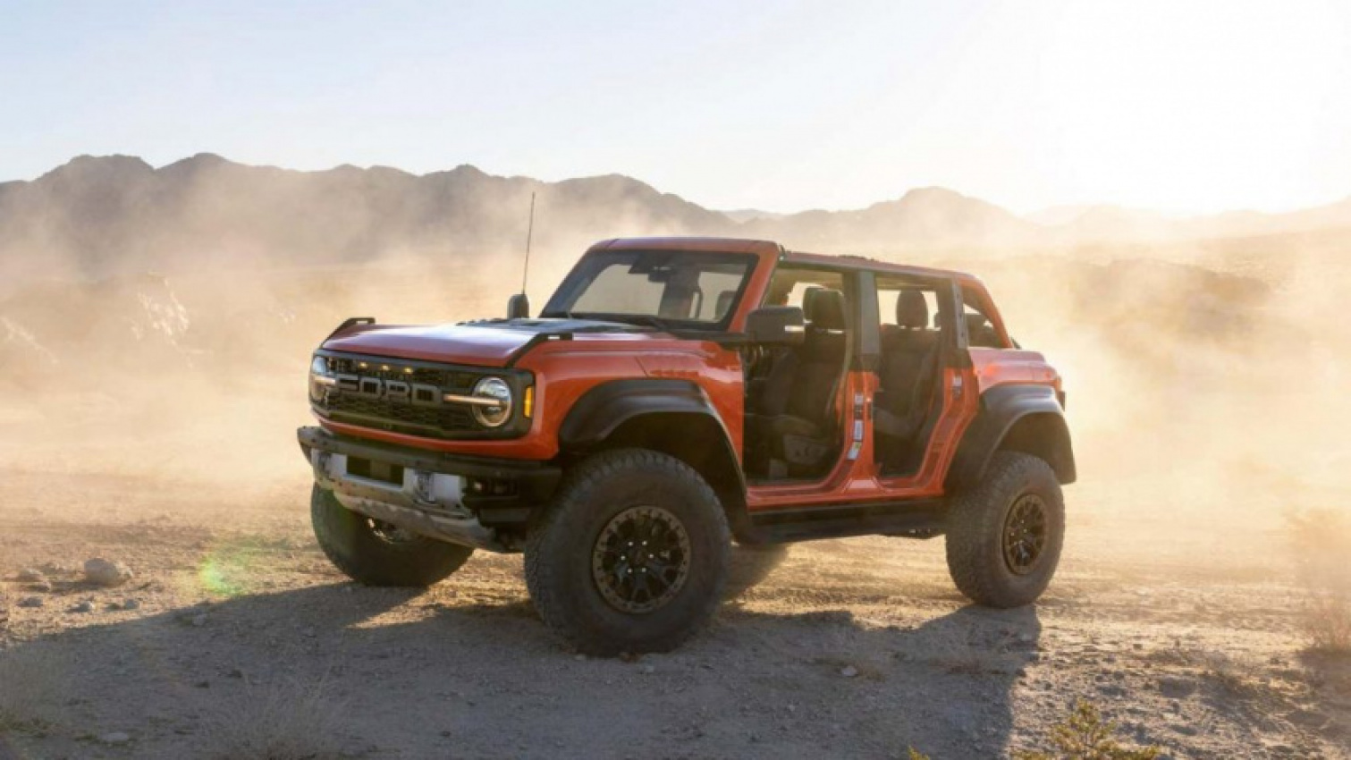 autos, cars, ford, bronco, ford bronco, raptor, ford bronco raptor fans are outraged over ugly 1 feature