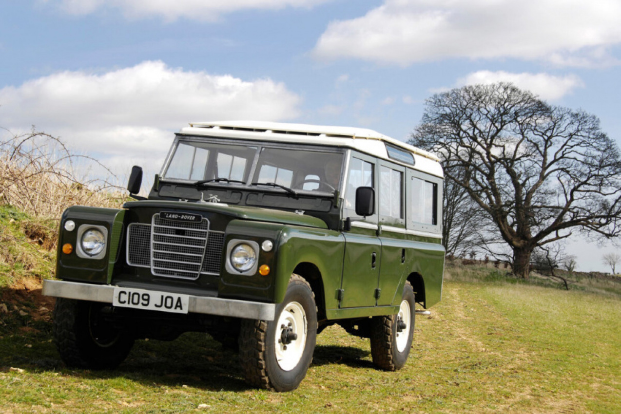 autos, cars, land rover, land rover defender, the history of the land rover defender