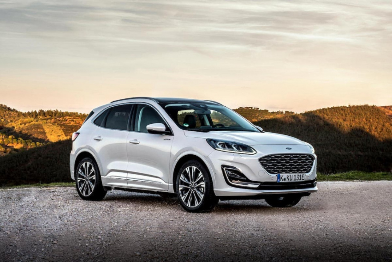 autos, cars, ford, ford kuga plug-in hybrid test drive