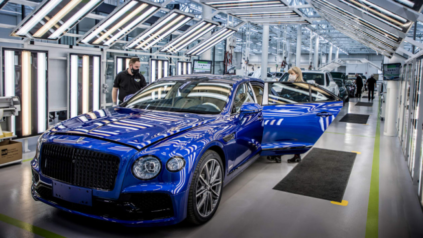 autos, bentley, cars, luxury cars, bentley accelerates beyond100 sustainability plans, five new evs coming from 2025