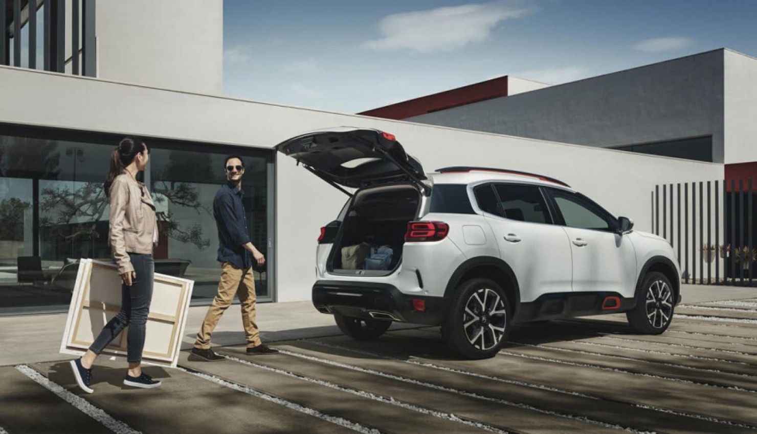 autos, cars, citroën, android, £23.2k price tag for citroën c5 aircross