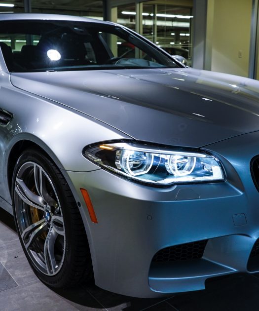 autos, bmw, news, rare bmw m5 pure metal silver scratched before owner takes delivery