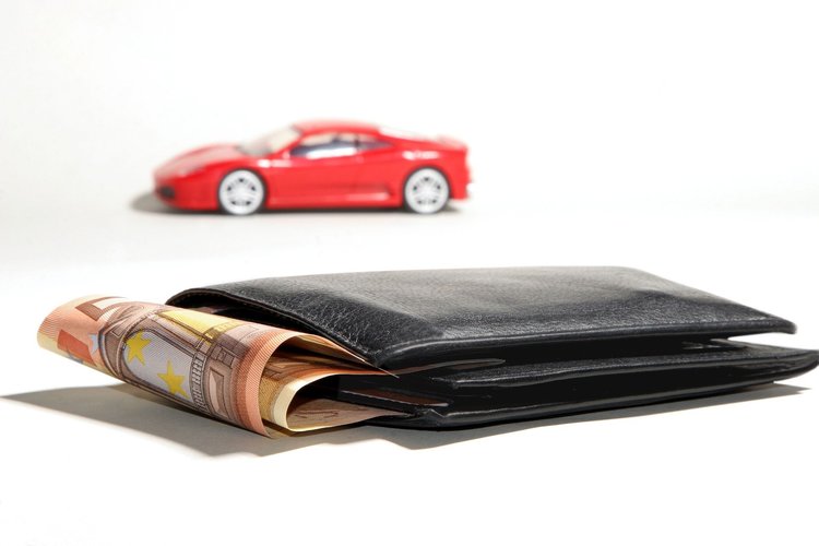 advice, autos, cars, refinancing car loan to improve your total debt servicing ratio