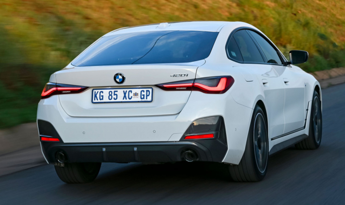 autos, bmw, cars, features, android, bmw 4 series gran coupe, bmw 420i gran coupe, android, bmw 420i gran coupe m sport – what you get for r937,000