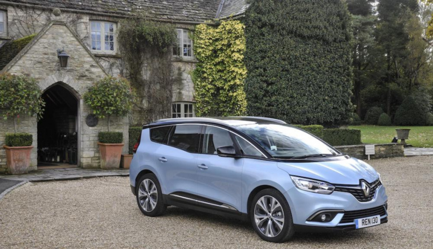 autos, cars, renault, hybrid assist tech for renault scenic & grand scenic