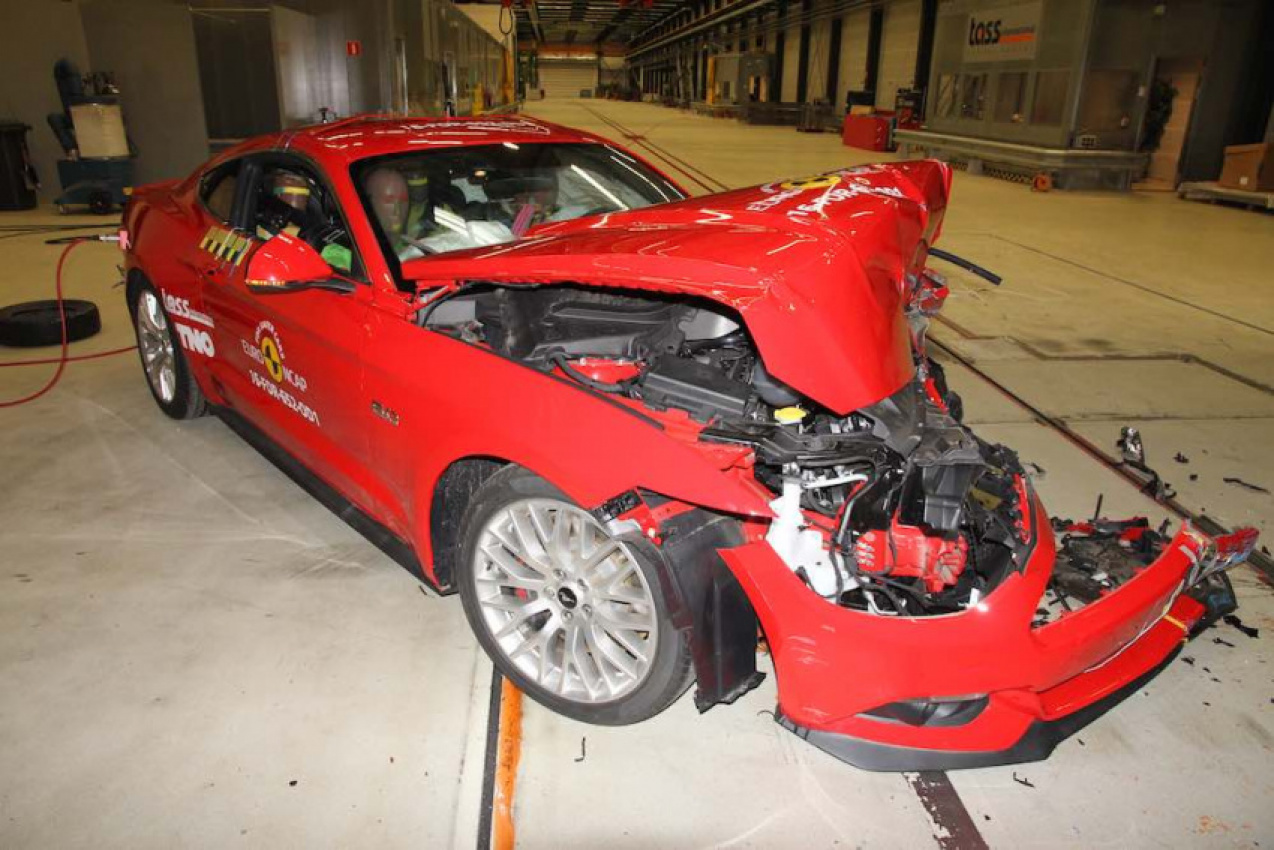 autos, cars, ford, ford mustang, safety experts slam ford mustang over poor crash results