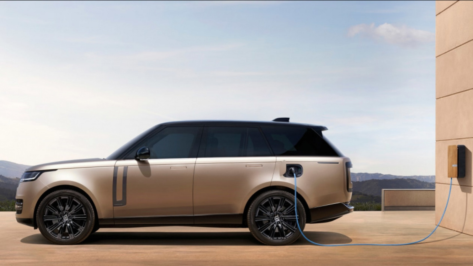 android, autos, cars, land rover, reviews, amazon, family suvs, luxury cars, range rover, amazon, android, new 2022 range rover: phev powertrains arrive