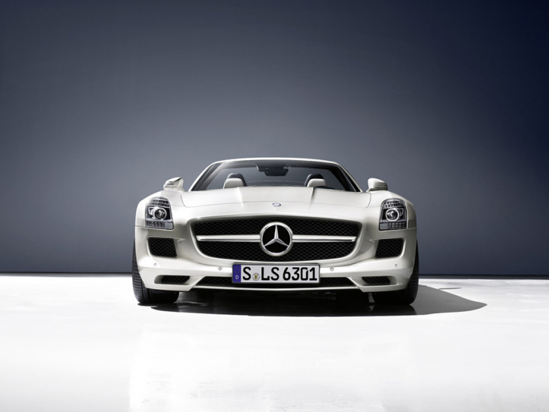 autos, cars, mercedes-benz, mg, review, 2010s cars, amg, amg model in depth, mercedes, mercedes amg, mercedes-benz model in depth, 2011 mercedes-benz sls amg roadster
