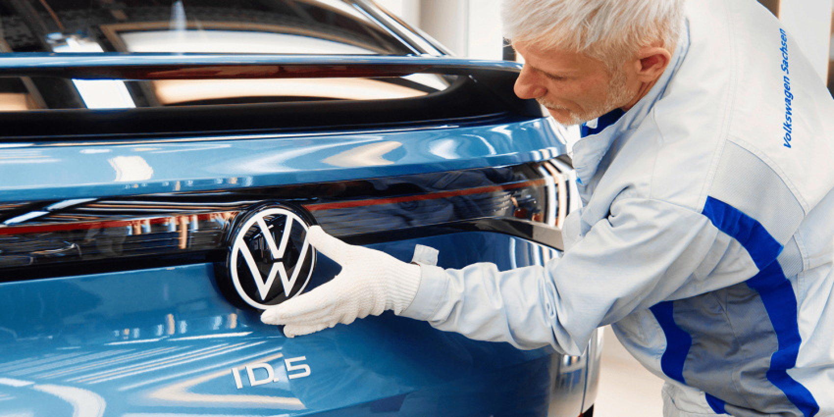 automobile, autos, cars, electric vehicle, germany, i.d., id.5, id.5 gtx, volkswagen, zwickau, vw launches series production of the id.5 in zwickau