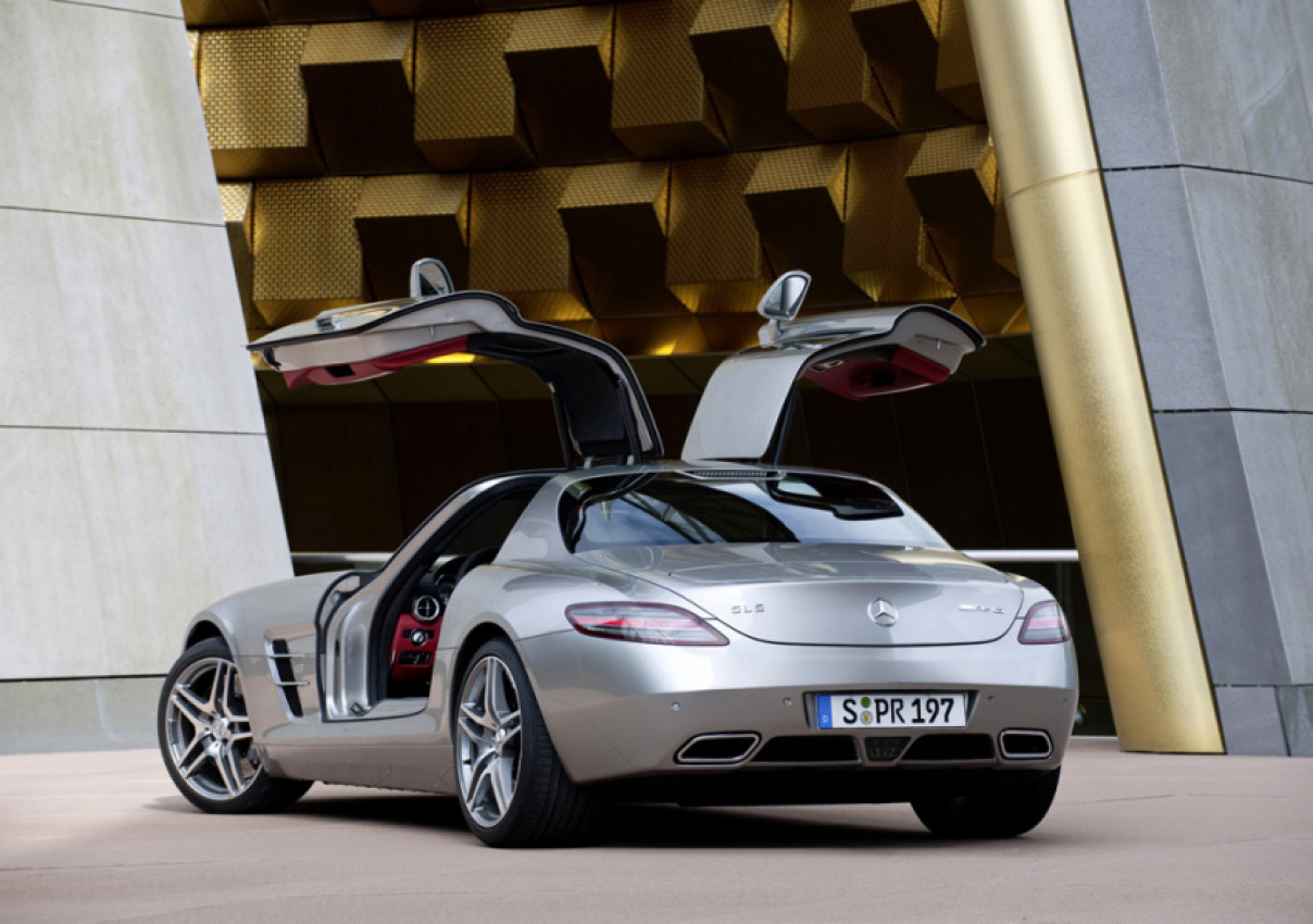 autos, cars, mercedes-benz, mg, review, 2010s cars, amg, amg model in depth, mercedes, mercedes amg, mercedes-benz model in depth, 2010 mercedes-benz sls amg