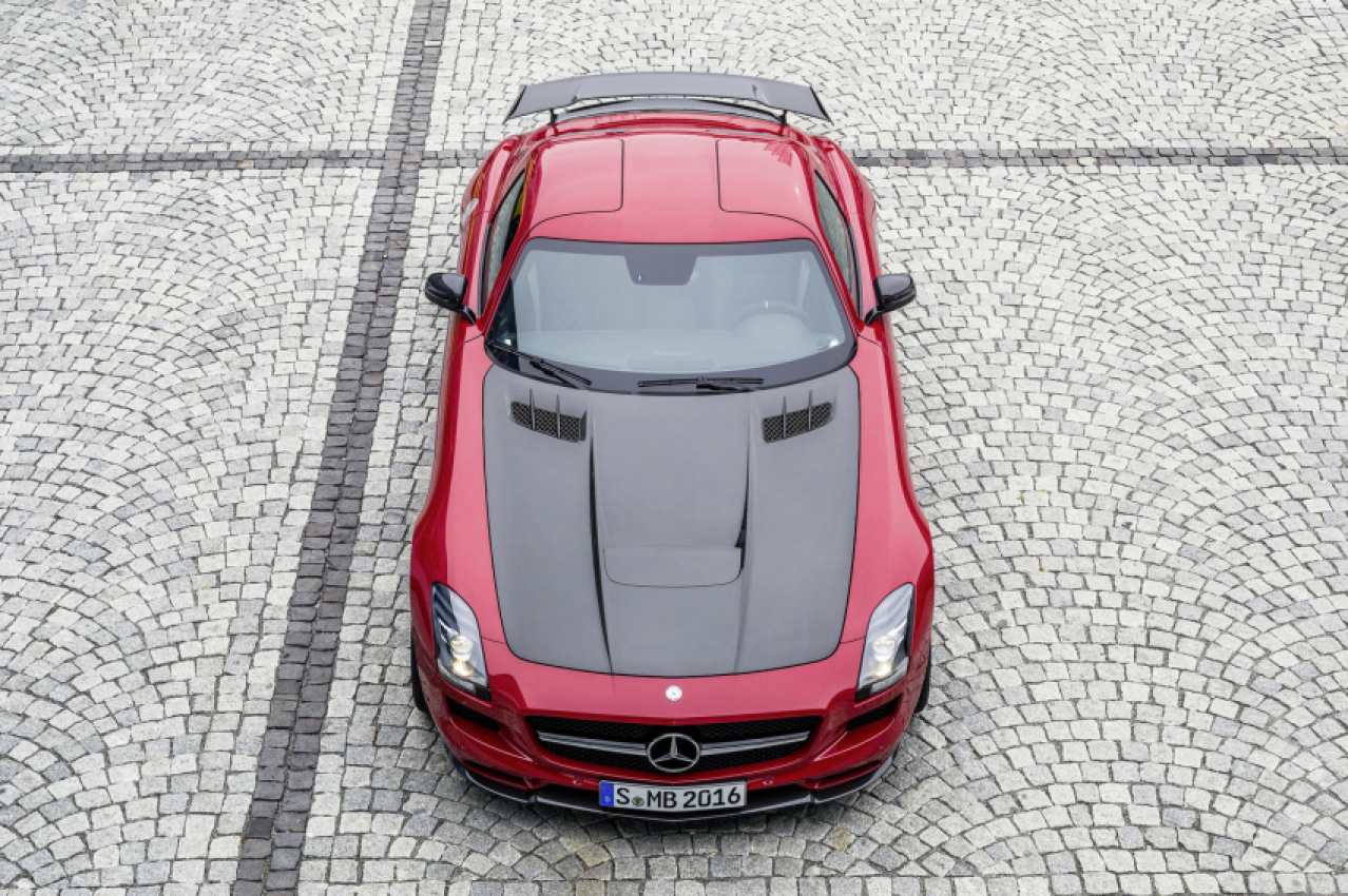 autos, cars, mercedes-benz, mg, review, 2010s cars, amg, amg model in depth, mercedes, mercedes amg, mercedes-benz model in depth, 2014 mercedes-benz sls amg gt final edition