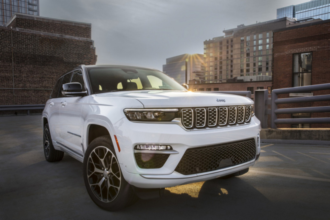 autos, cars, jeep, jeep grand cherokee, jeep grand cherokee news, jeep news, news, suvs, preview: 2022 jeep grand cherokee 4xe plug-in hybrid is priced from $59,495