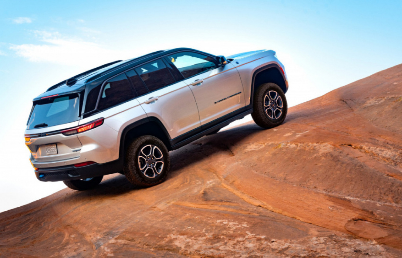 autos, cars, jeep, jeep grand cherokee, jeep grand cherokee news, jeep news, news, suvs, preview: 2022 jeep grand cherokee 4xe plug-in hybrid is priced from $59,495