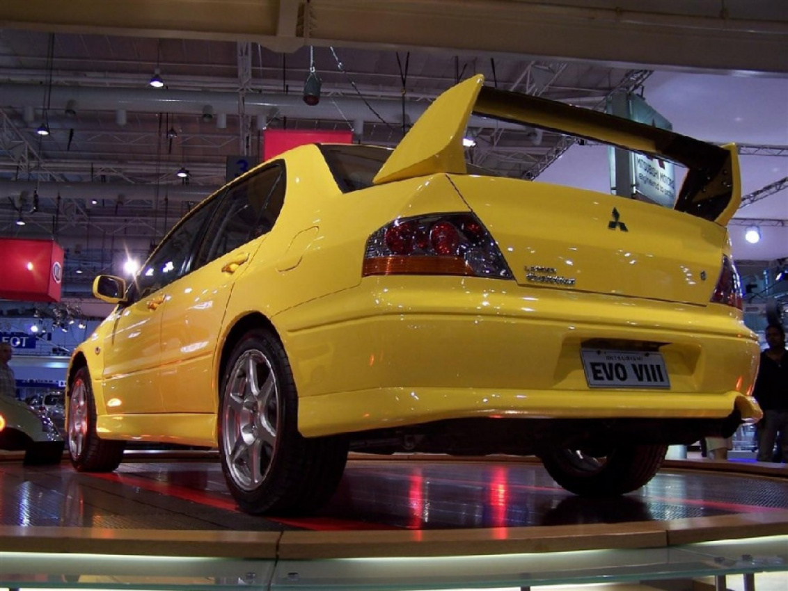 autos, cars, mitsubishi, review, 2000s cars, mitsubishi model in depth, 2003 mitsubishi lancer evolution viii