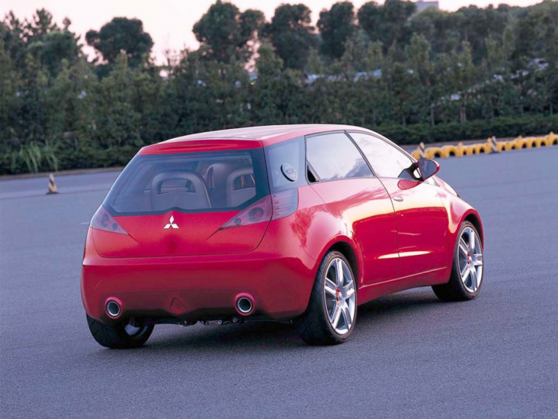 autos, cars, mitsubishi, review, 2000s cars, mitsubishi model in depth, 2001 mitsubishi cz3 concept