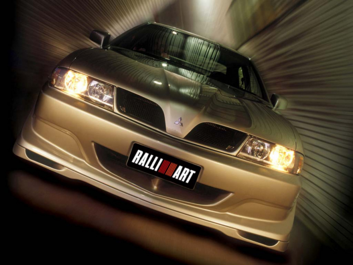 autos, cars, mitsubishi, review, 2000s cars, mitsubishi model in depth, 2002 mitsubishi magna ralliart