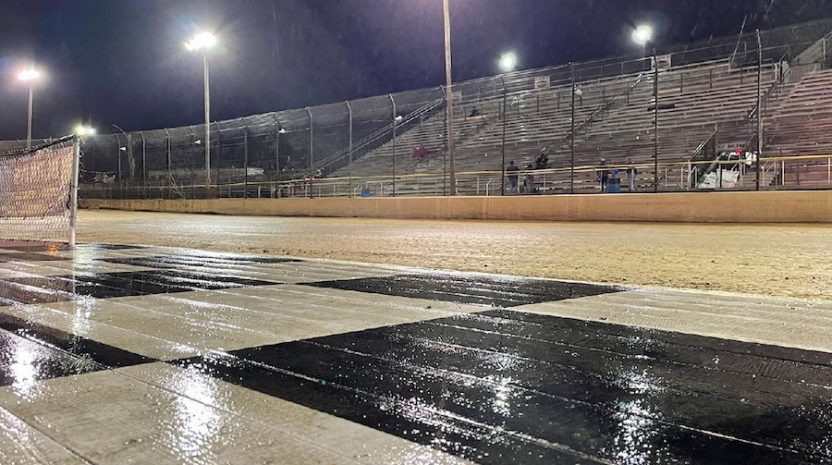 all dirt late models, autos, cars, rain pushes sunshine features to saturday
