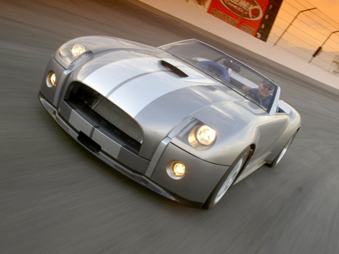 autos, cars, ford, review, shelby, 2000s cars, 600-700hp, classic, ford concept, ford concept in depth, ford model in depth, muscle, muscle car, roadster, shelby cobra, shelby model in depth, v10, 2004 ford shelby cobra concept