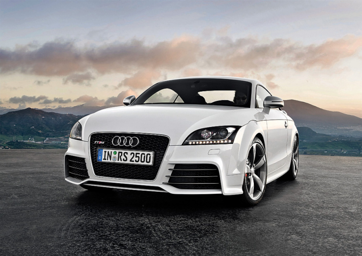 audi, autos, cars, review, 2010s cars, 300-400hp, audi model in depth, audi rs models in depth, audi tt, compact cars, inline 5, small cars, turbocharged, 2010 audi tt rs coupé