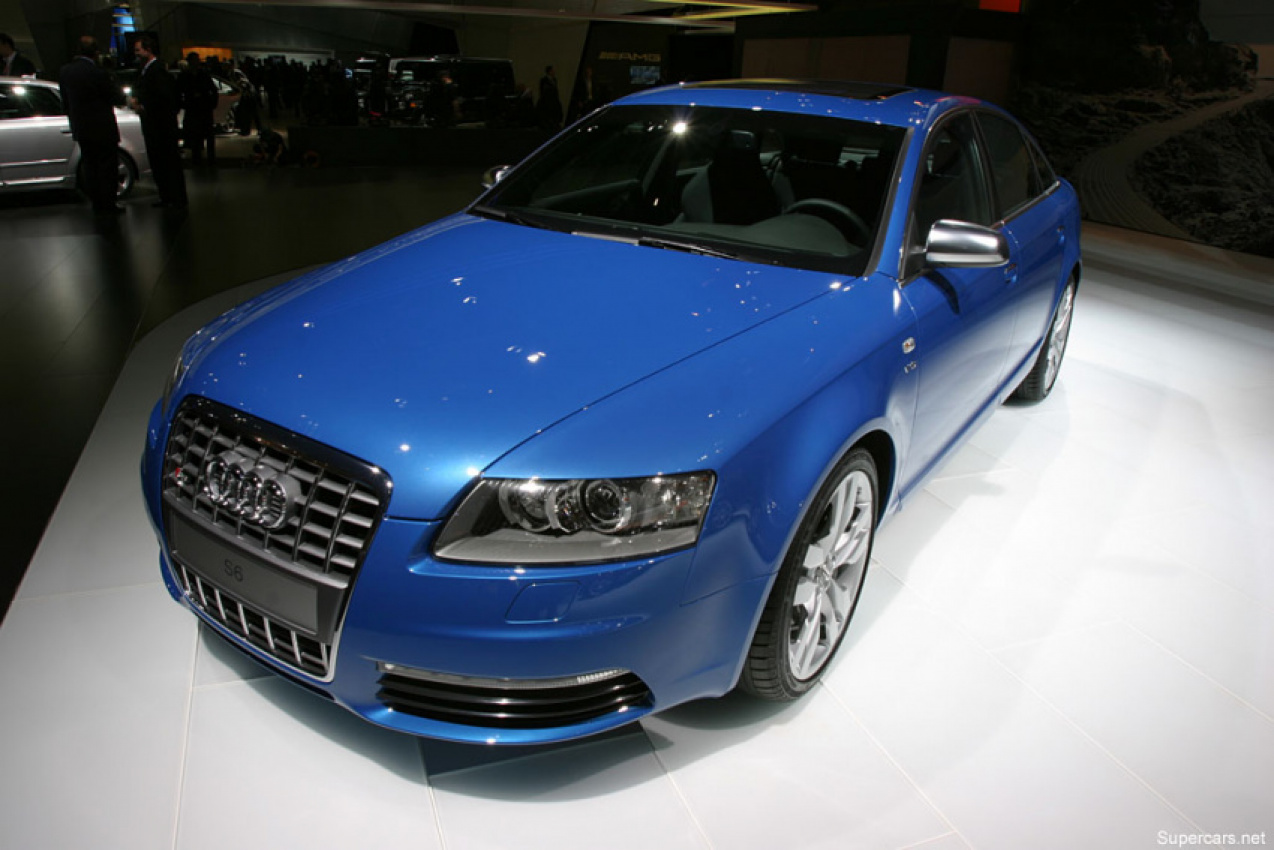 audi, autos, cars, review, audi picture gallery, audi s6, gallery, sports sedan, 2006 audi s6 gallery