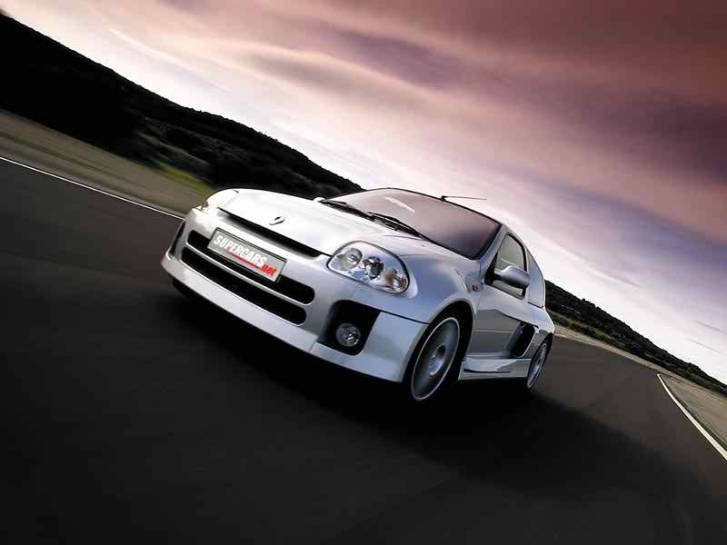 autos, cars, renault, review, 200-300hp, 2000s cars, compact cars, inline 4, renault clio, small cars, 2001 renault clio sport v6