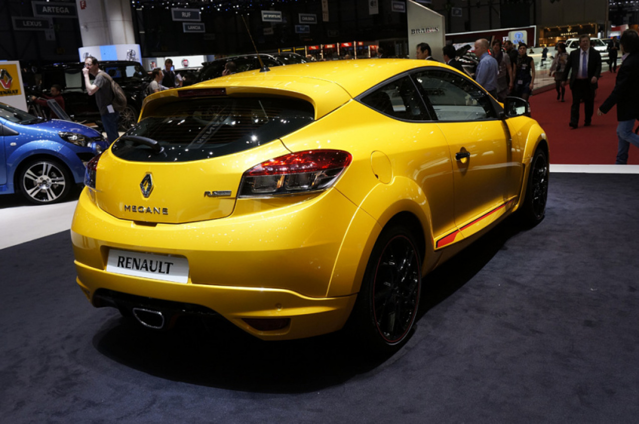 autos, cars, renault, review, 200-300hp, 2000s cars, compact cars, inline 4, renault megane, small cars, turbocharged, 2009 renaultsport mégane 250