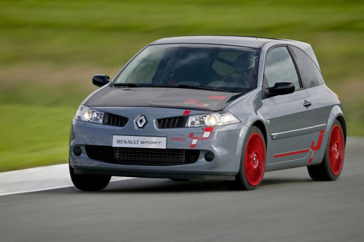 autos, cars, renault, review, 0-60 6-7sec, 200-300hp, 2000s cars, compact cars, inline 4, renault megane, small cars, 2008 renaultsport mégane r26.r