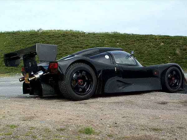 autos, cars, review, 2000s cars, 2000 stealth b6