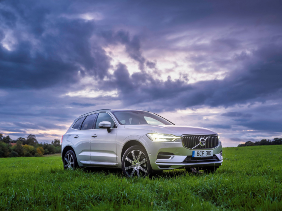autos, cars, volvo, volvo completes electrification of xc60 range with mild-hybrid and plug-in hybrid powertrains