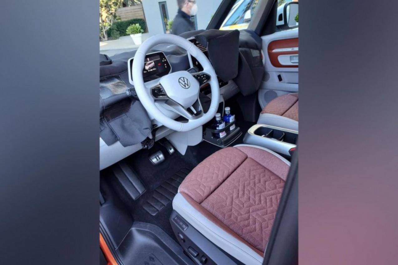 autos, cars, volkswagen, volkswagen id buzz: electric kombi's interior leaked