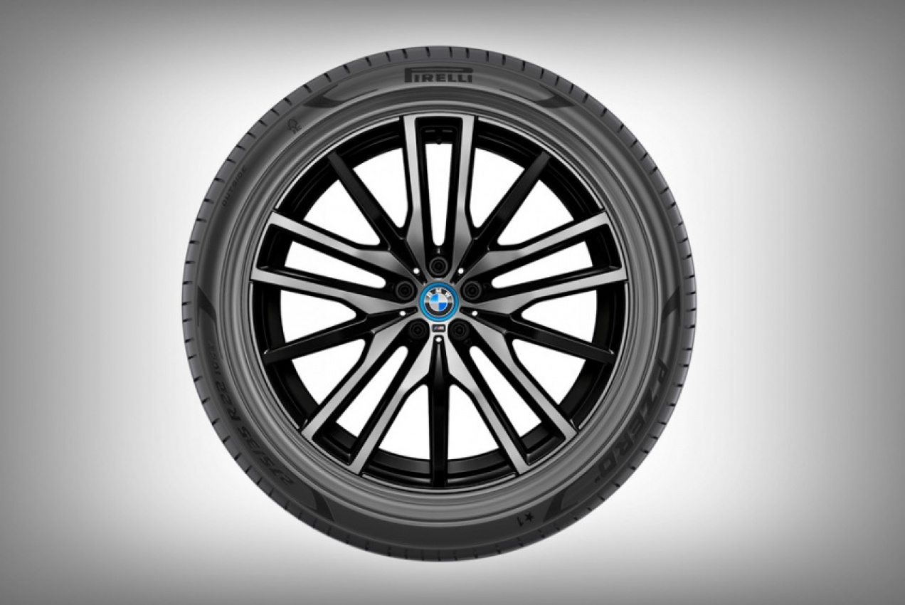 autos, bmw, cars, bmw x5, bmw x5 phev, forest stewardship council, fsc-certified, natural rubber, sustainability, bmw x5 phev uses world’s first fsc-certified tyre
