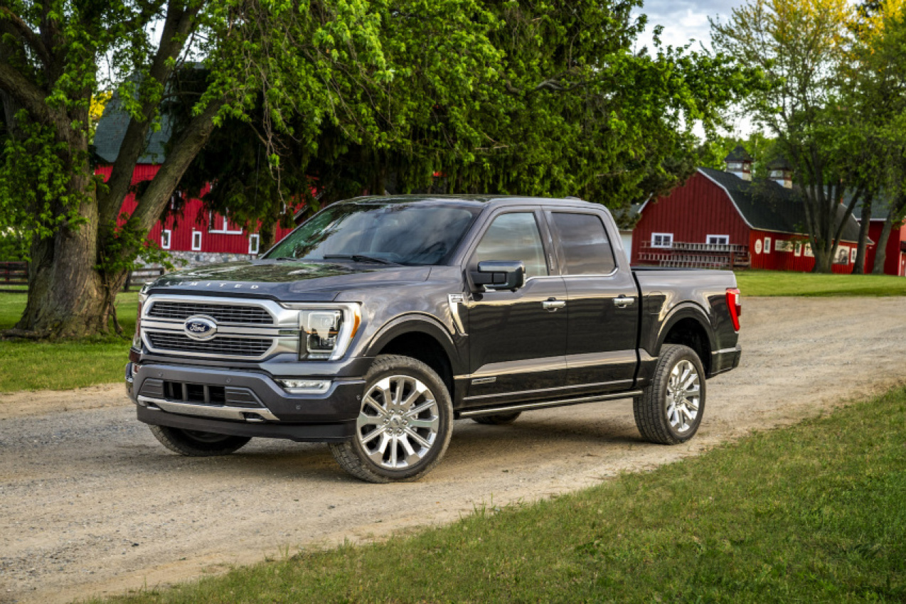 autos, cars, ford, f-150, ford f-150, the two premium trim levels of the 2022 ford f-150 could not be more different