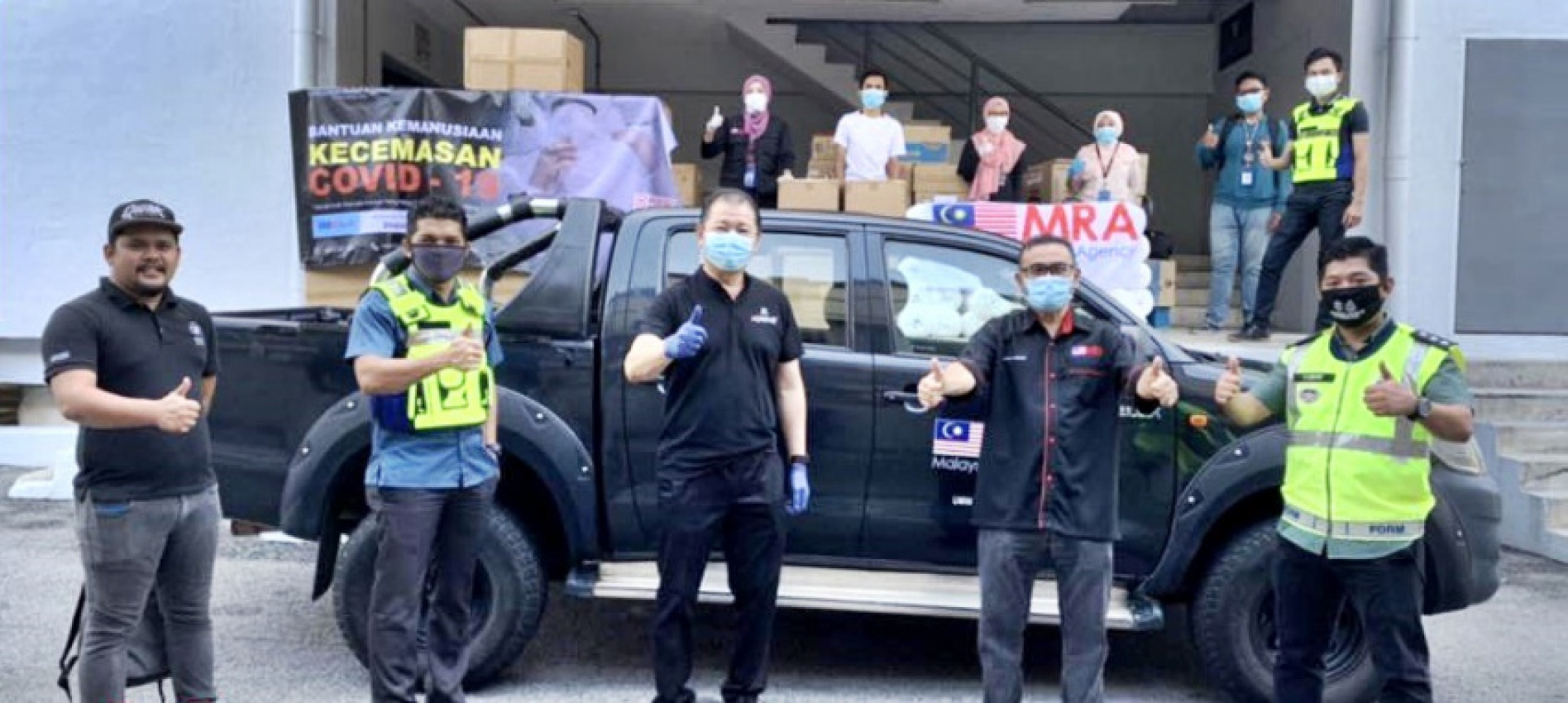 autos, cars, toyota, covid-19, donations, frontliners, malaysian relief agency, umw toyota motor, war against covid-19: umw toyota motor and dealers provide support for pdrm and malaysian relief agency