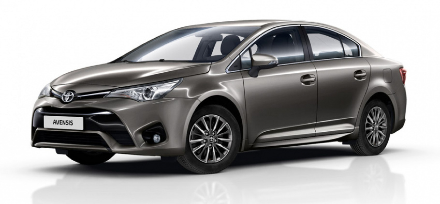 autos, cars, toyota, toyota avensis and auris get revisions for my2016
