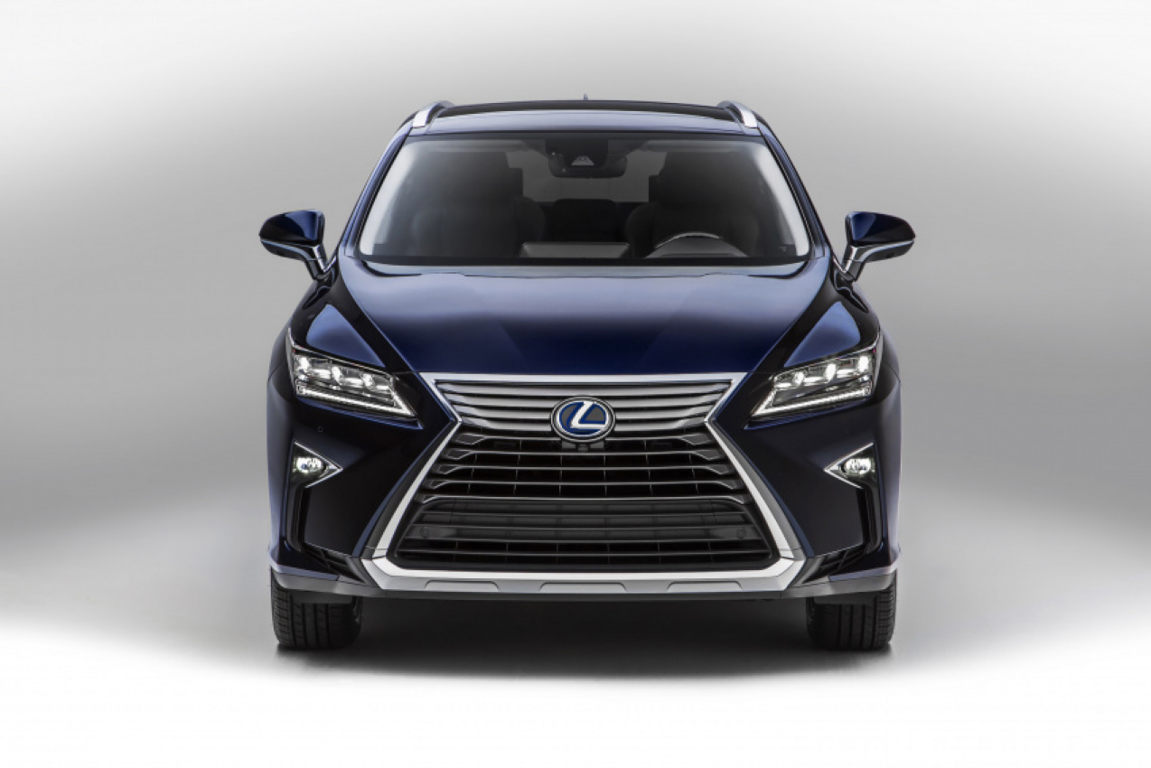 autos, cars, lexus, 2016 lexus rx 450h named green vehicle of texas: what caught the eye of the jury?