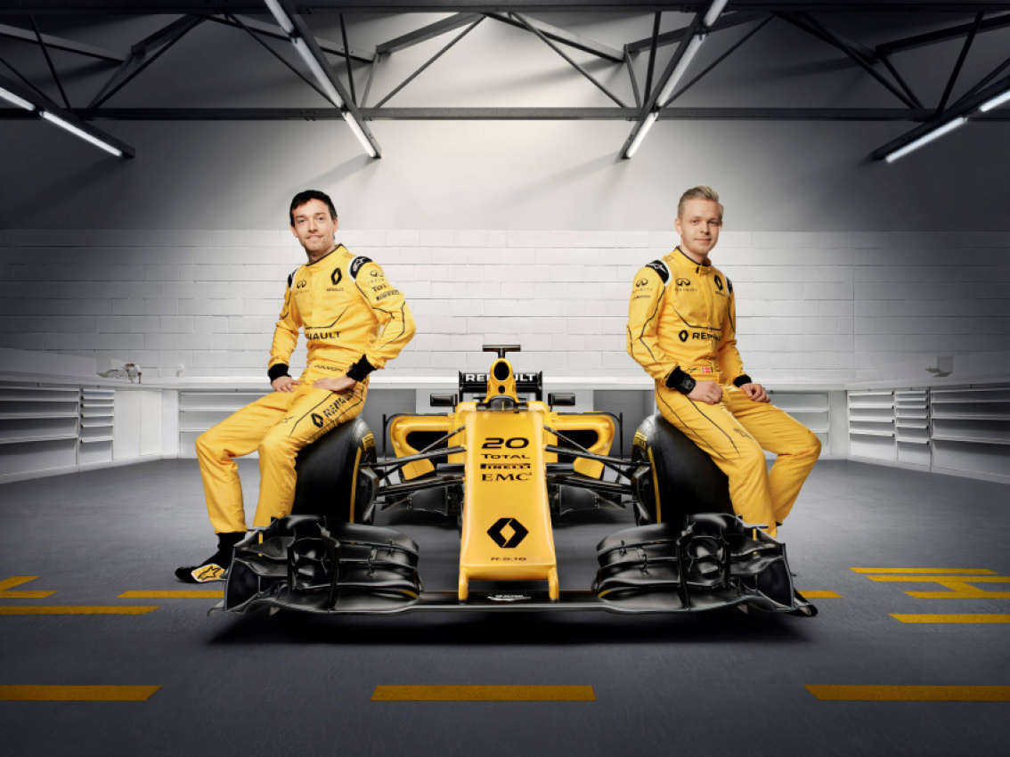 autos, cars, renault, renault r.s.16 formula one car shows-off with new livery and rides the waves in australia [w/videos]