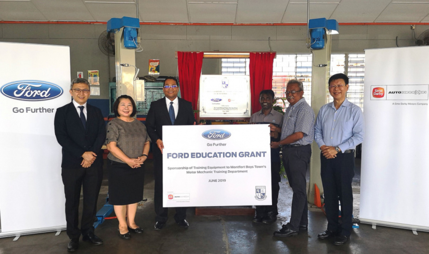 autos, cars, ford, ford malaysia, ford malaysia corporate social responsibility, ford montfort boys town, ford motor company, montfort boys town, montfort boys town malaysia, sdac csr 2019, sime darby auto connexion, ford donates rm33,000 to montfort boys town