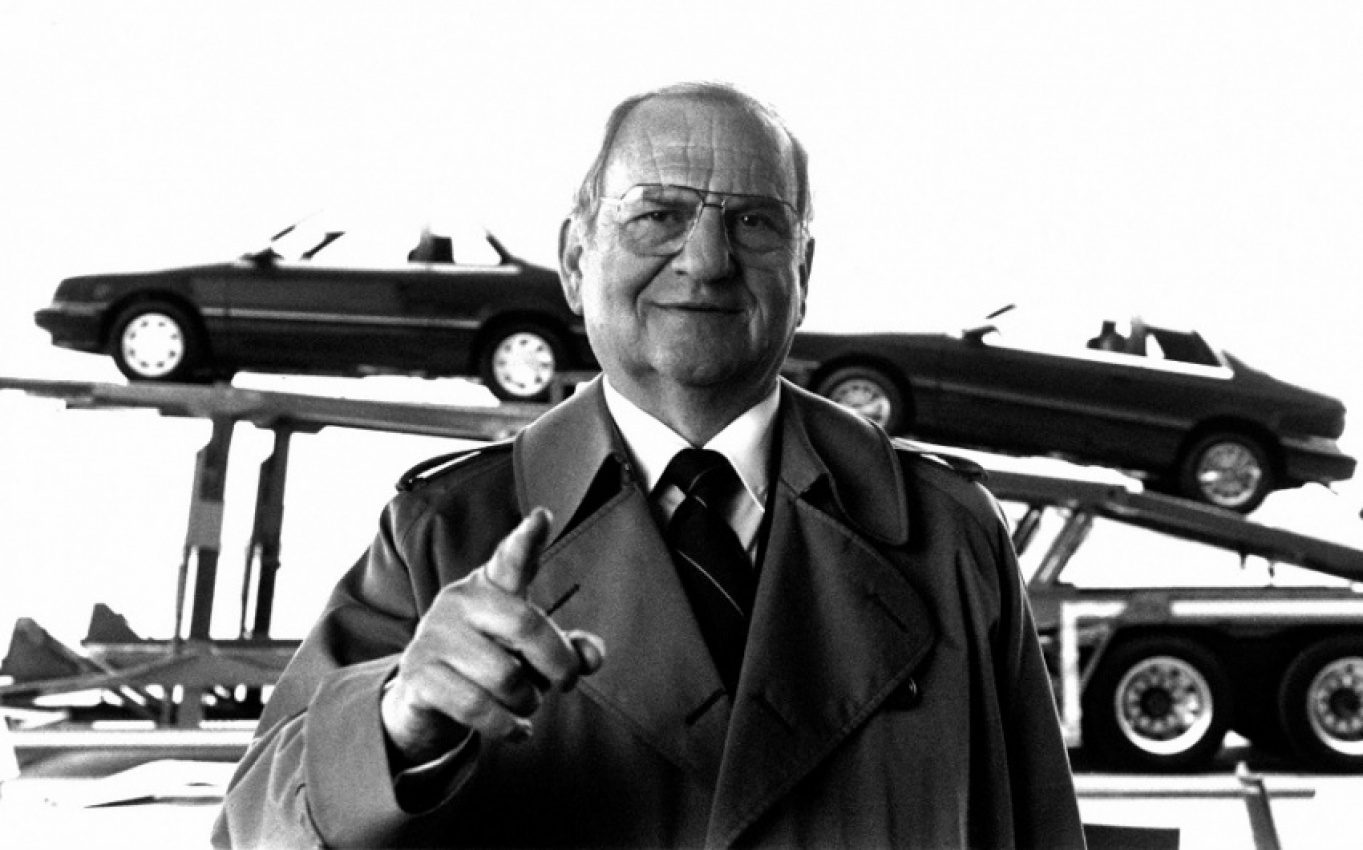 autos, cars, chrysler, ford, chrysler minivan, ford mustang, henry ford ii, industry icon, lee iacocca, obituary, lee iacocca, the man who was president of ford and chairman of chrysler, has passed away at 94