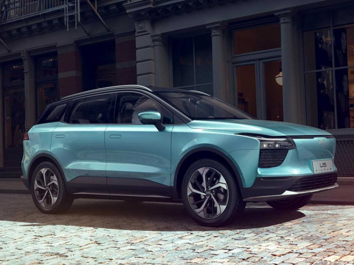 autos, cars, battery-electric suv, endurance testing, prototype, aiways about to send prototype u5 battery electric suv on 14,000-km drive to europe