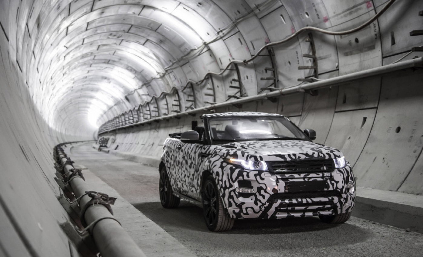 autos, cars, land rover, land rover convertible demonstrates its capabilities 
