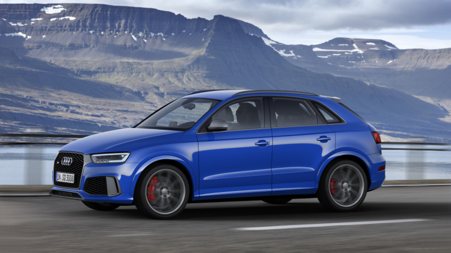 audi, autos, cars, 2016 audi rs q3 comes with style and power