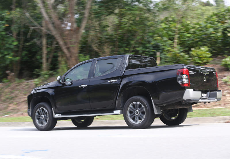 autos, cars, mitsubishi, ram, android, autos mitsubishi, mitsubishi triton, android, 2019 mitsubishi triton vgt adventure x ramps up comfort and luxury