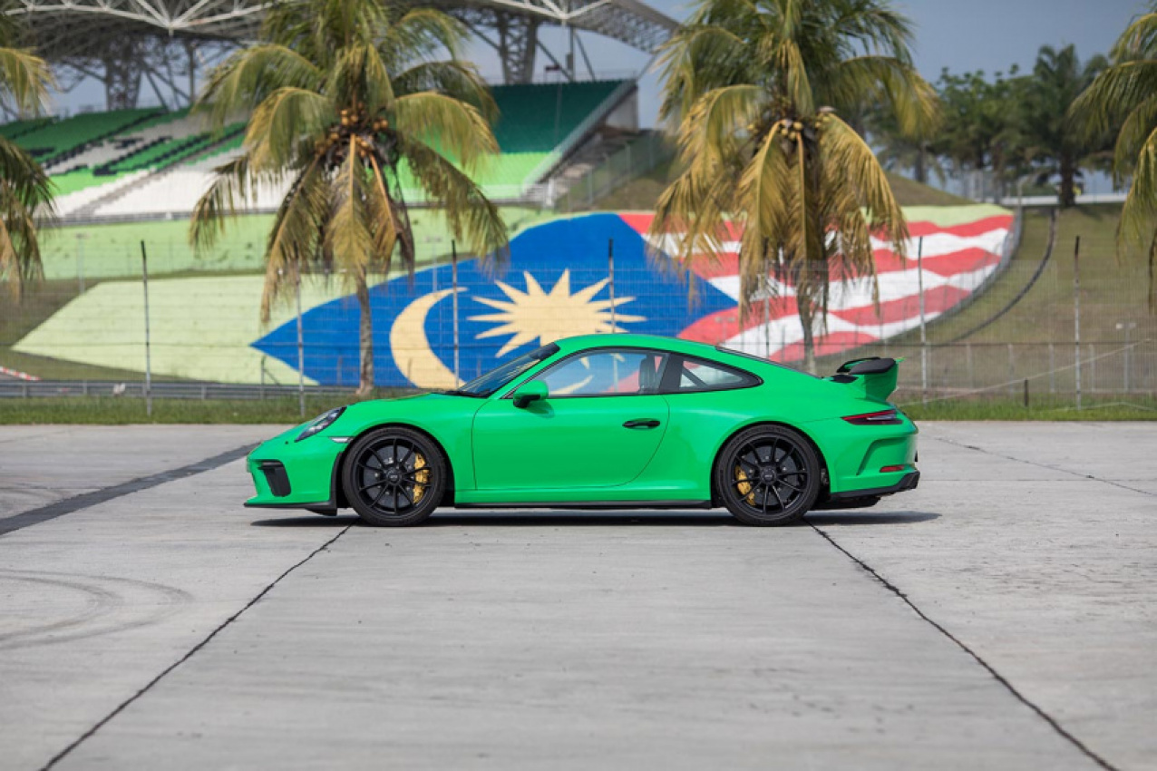 autos, cars, porsche, malaysia, porsche 911, porsche 911 gt3, porsche gt3, porsche malaysia, sime darby auto performance, porsche malaysia introduces three bespoke 911 gt3’s