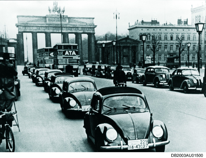 autos, cars, automotive celebration, beetle sunshine tour, volkswagen, volkswagen ag, volkswagen beetle, beach party in europe organised to celebrate the beetle