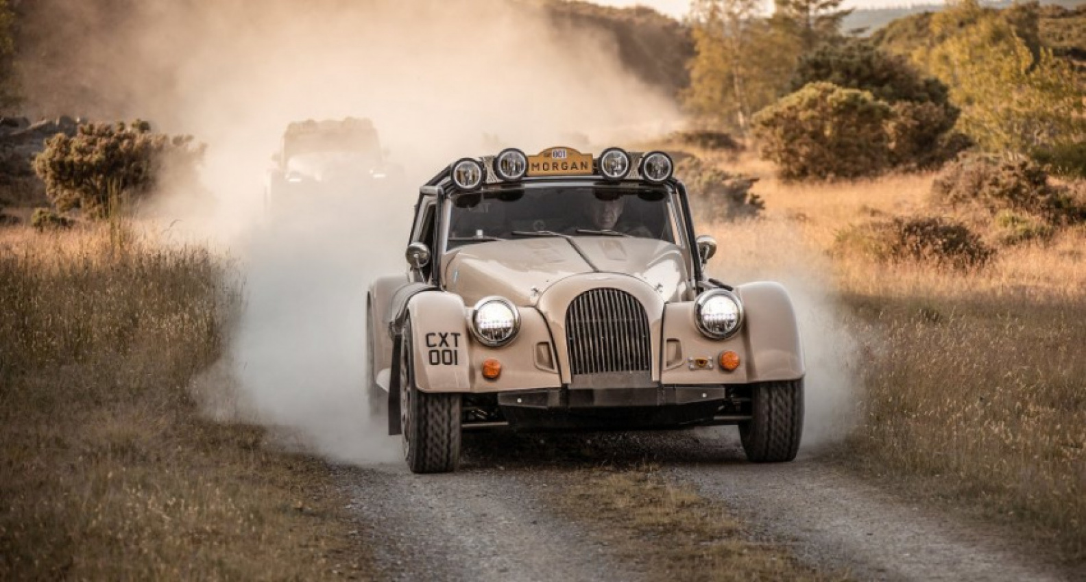 autos, cars, morgan, we see your safari 911 and we raise you the morgan plus four cx-t