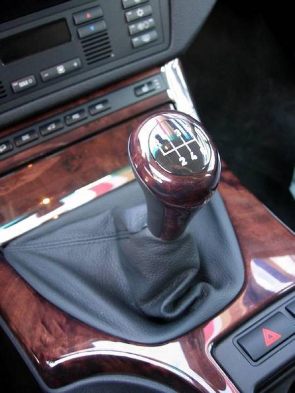 autos, cars, mercedes-benz, autos mercedes-benz, mercedes, the bell tolls for mercedes-benz manual transmission