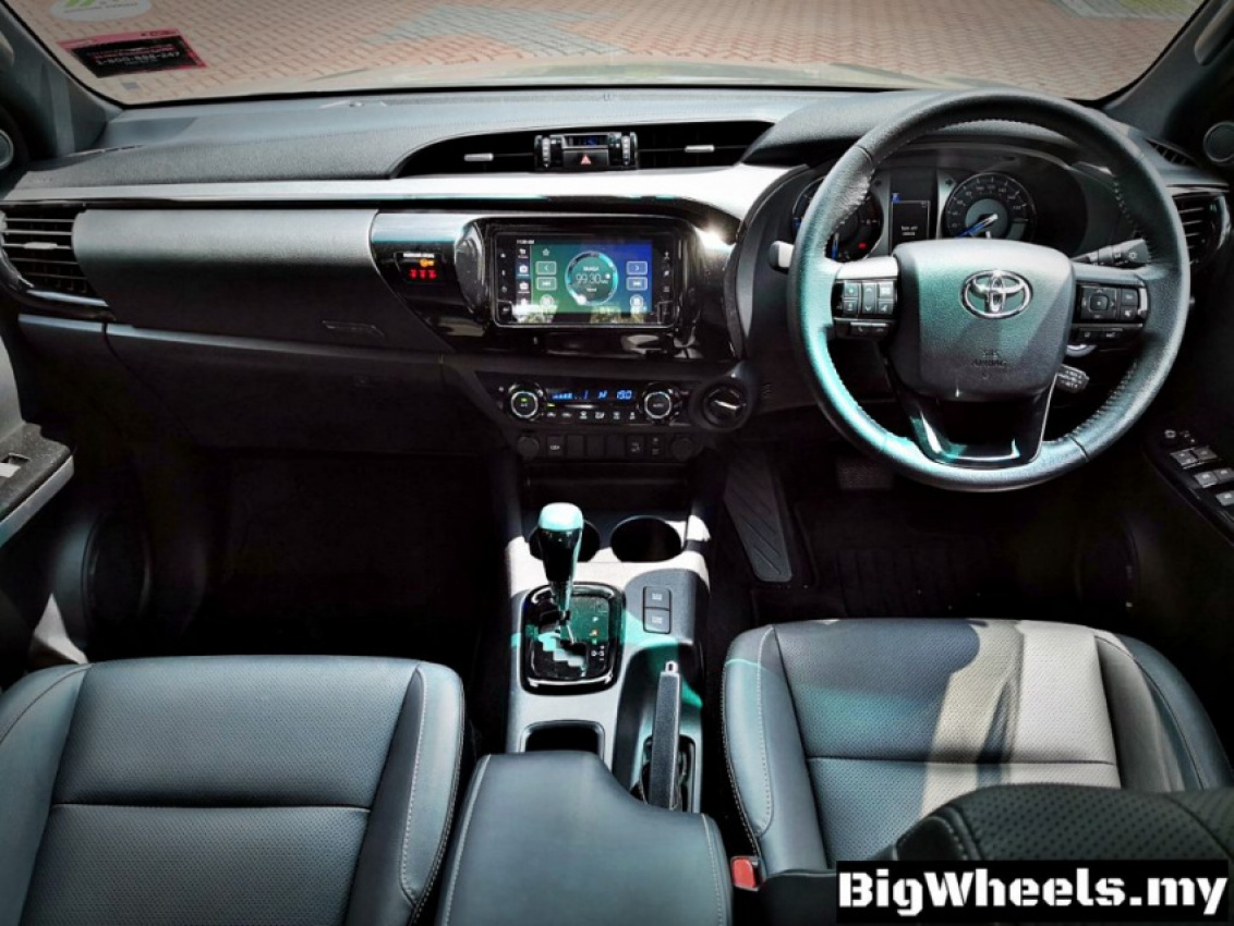 autos, cars, toyota, android, hilux, hilux review, pickup truck, toyota hilux, toyota hilux 2.8 rogue 4x4, toyota hilux review malaysia, toyota hilux rogue, android, review: toyota hilux 2.8 rogue 4×4 – everyone wants one now