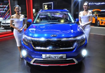 autos, cars, kia, autos kia, kia seltos, singapore motorshow 2020: kia seltos makes early debut